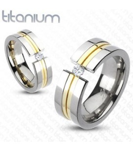 Arany sávos titáni karikagyűrű
