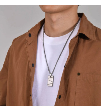 Téglalap nemesacél férfi nyaklánc, sávos mintával Téglalap nemesacél férfi nyaklánc, sávos mintával