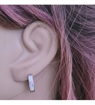 Ovális nemesacél fülbevaló, szivárvány kristályokkal