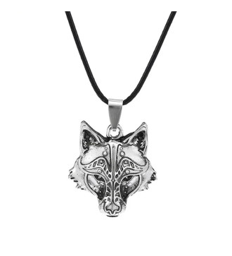 Nemesacél nap medál, nyakláncon - triskele