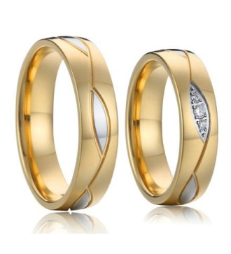 Aranyozott, női karikagyűrű kristályokkal, nemesacélból