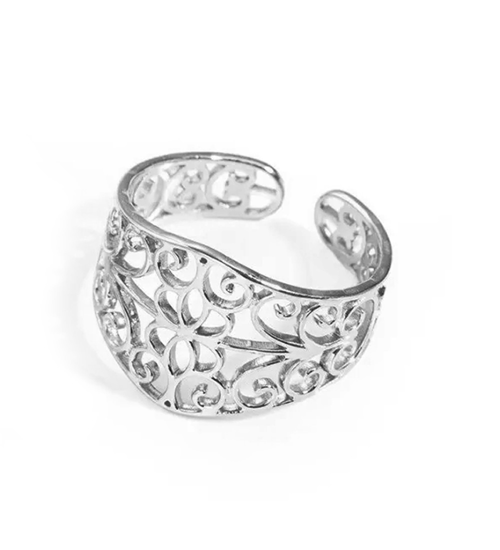 Állítható méretű nemesacél gyűrű, áttört mintával