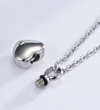 Kis szív, orvosi fém urna medálos nyaklánc, kristállyal