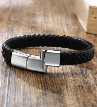 Fonott nemesacél-bőr karkötő, állítható méretben