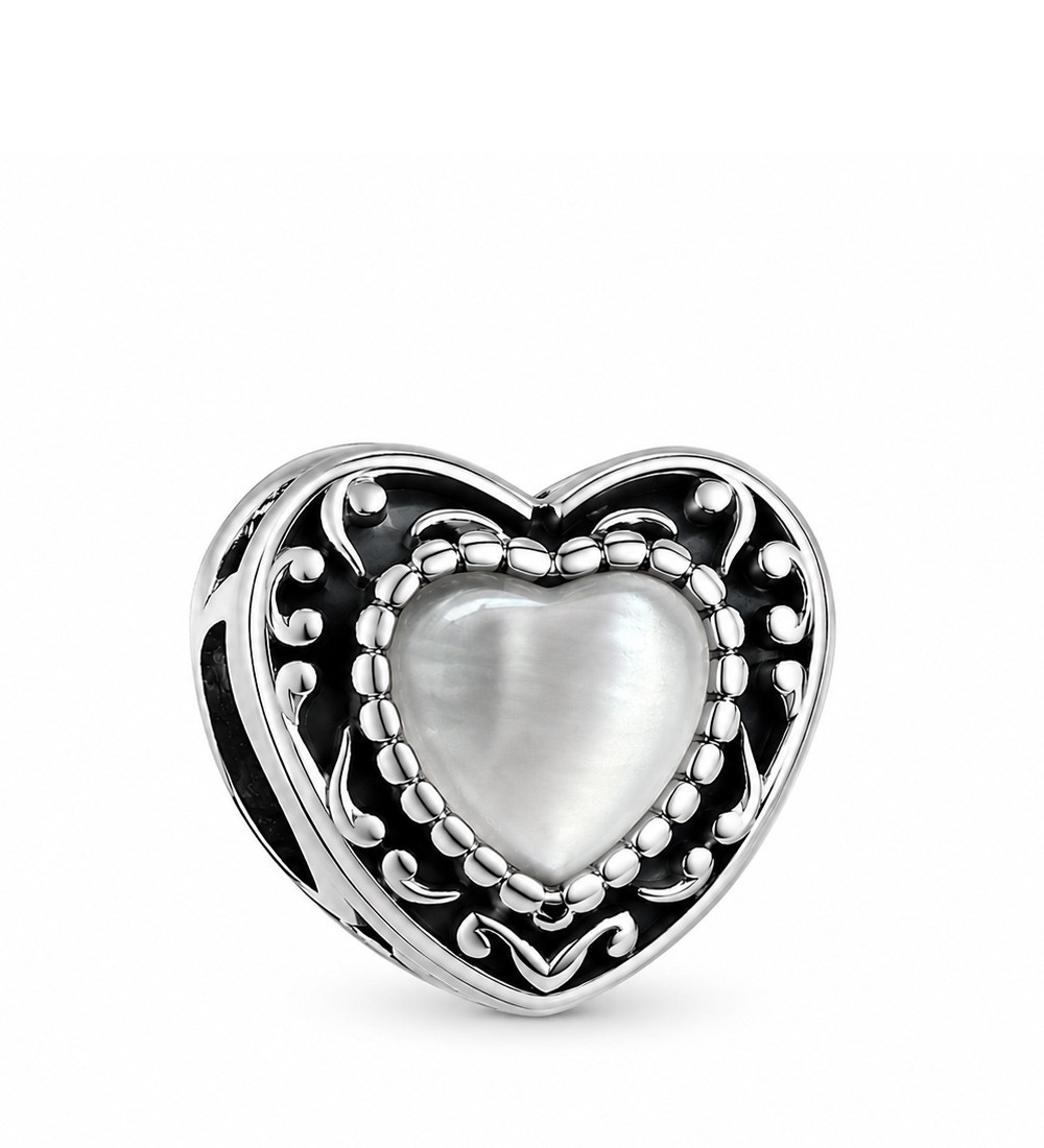 Nemesacél szív charm