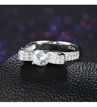 925 sterling ezüst masni gyűrű hófehér cirkóniával