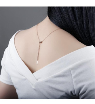 Nemesacél horgony medál nyakláncon, rozé arany bevonattal Nemesacél horgony medál nyakláncon, rozé arany bevonattal