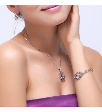 Rózsaszín kristályos maci ékszerszett