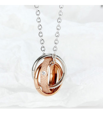 Csillogó szemcsés, dupla gyűrűs páros nyaklánc szett, nemesacélból Csillogó szemcsés, dupla gyűrűs páros nyaklánc szett, nemesacélból