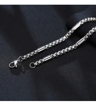 Sűrű láncszemes nemesacél nyaklánc, hosszúkás elemekkel (60x5) Sűrű láncszemes nemesacél nyaklánc, hosszúkás elemekkel (60x5)