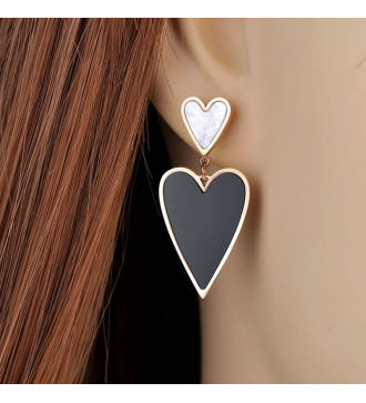 Dupla szív orvosi fém fülbevaló, gyöngyházzal